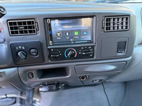 Used 2002 Ford F250 Lariat AWD/4WD image 32