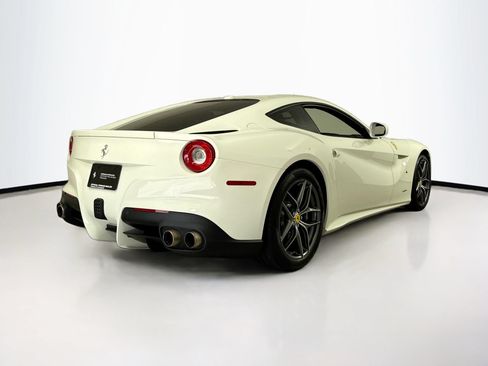Certified 2017 Ferrari F12 Berlinetta RWD image 7