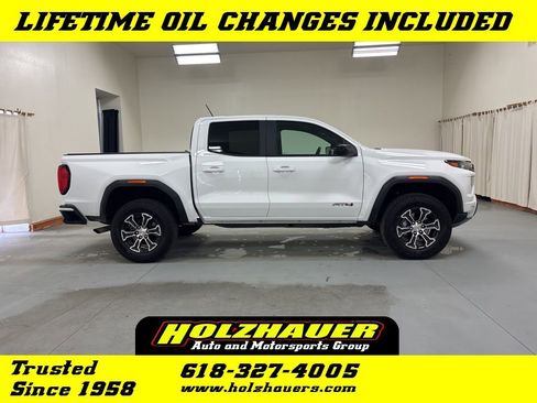 Used 2024 GMC Canyon AT4 w/ Canyon Safety Plus Package AWD/4WD image 1