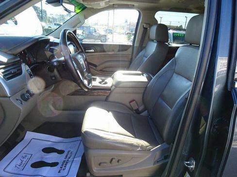 Used 2019 GMC Yukon SLT w/ Premium Edition image 10