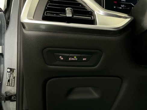 New 2026 BMW X5 xDrive40i w/ M Sport Package image 17