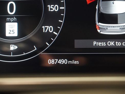 Used 2019 Land Rover Range Rover Supercharged AWD/4WD image 5