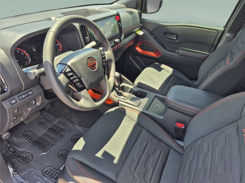 New 2026 Nissan Frontier Pro-X w/ Pro-X Convenience Package RWD image 18
