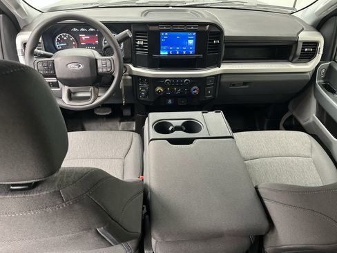 Used 2024 Ford F250 XL w/ STX Appearance Package image 4