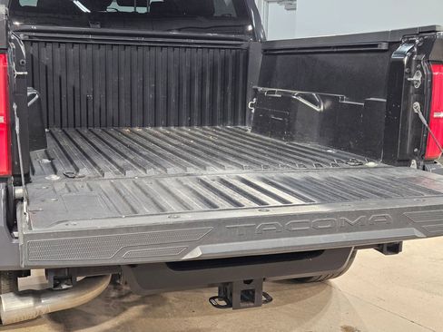 Used 2024 Toyota Tacoma SR5 image 18
