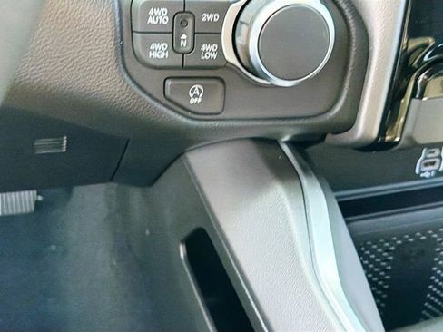 New 2026 RAM 1500 Big Horn AWD/4WD image 16