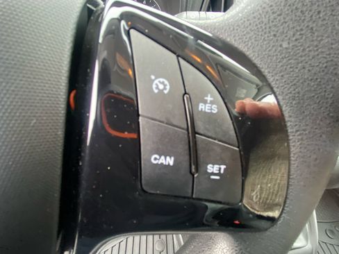 Used 2022 RAM ProMaster City Tradesman w/ Window Group 05 image 24