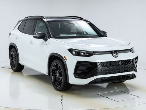 New 2026 Volkswagen Tiguan SE R-Line image 54