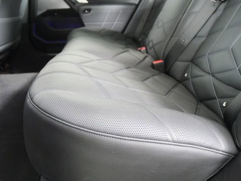 Certified 2024 BMW 740i xDrive image 15