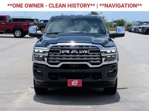 Used 2026 RAM 2500 Limited AWD/4WD image 2