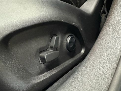 Used 2021 Jeep Compass Latitude w/ Convenience Group AWD/4WD image 10