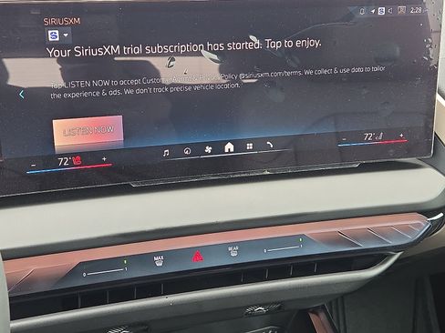 Used 2025 BMW X3 xDrive30i w/ Premium Package image 15