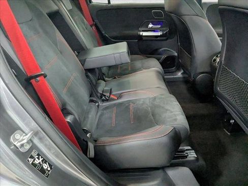 Certified 2025 Mercedes-Benz GLB 35 AMG AMG GLB 35 image 19