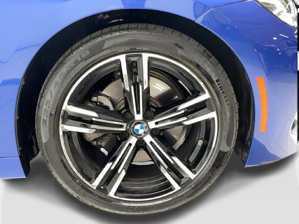 Used 2026 BMW 230i Coupe RWD image 15
