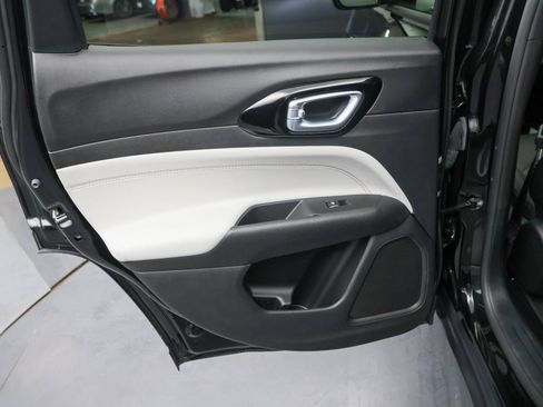 Used 2023 Jeep Compass Limited AWD/4WD image 26