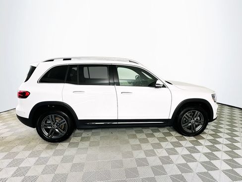 Used 2026 Mercedes-Benz GLB 250 image 8