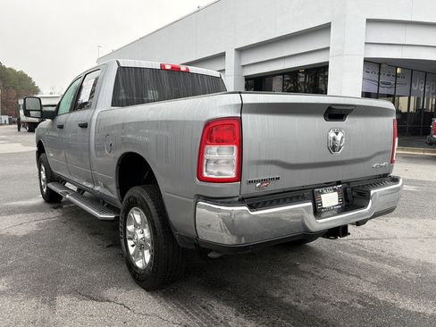 Used 2024 RAM 2500 Big Horn w/ Bed Utility Group image 8