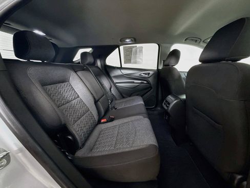 Used 2022 Chevrolet Equinox LT AWD/4WD image 27