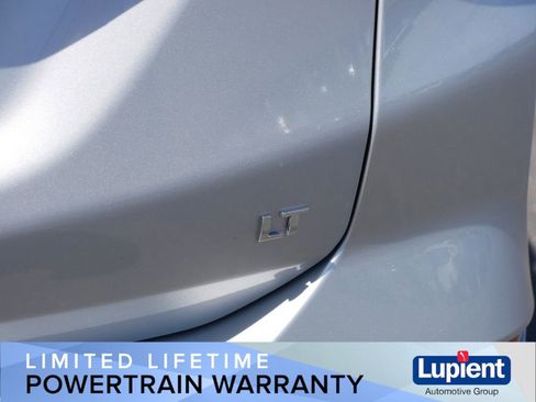 Used 2018 Chevrolet Equinox LT FWD image 7