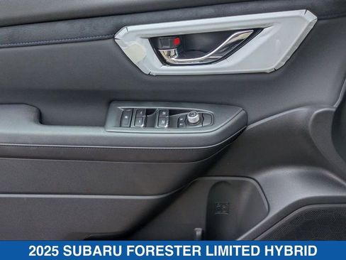 Used 2025 Subaru Forester Limited image 21