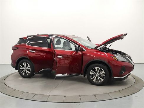Used 2022 Nissan Murano SV image 16