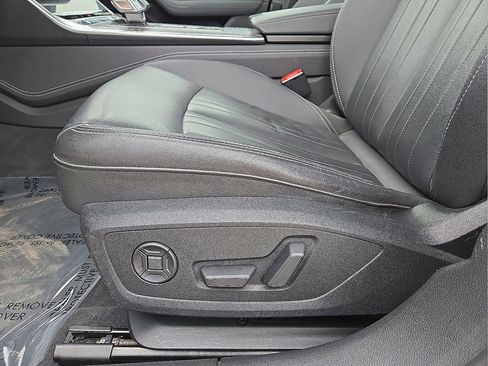 Used 2024 Audi A6 Premium Plus image 23