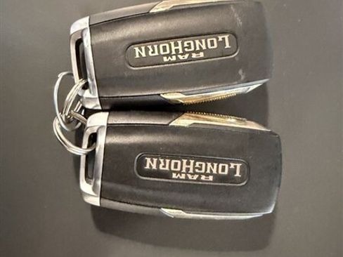 Used 2019 RAM 3500 Limited image 34