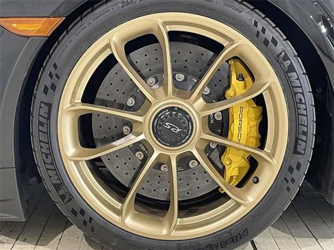 Used 2019 Porsche 911 GT3 RS image 45