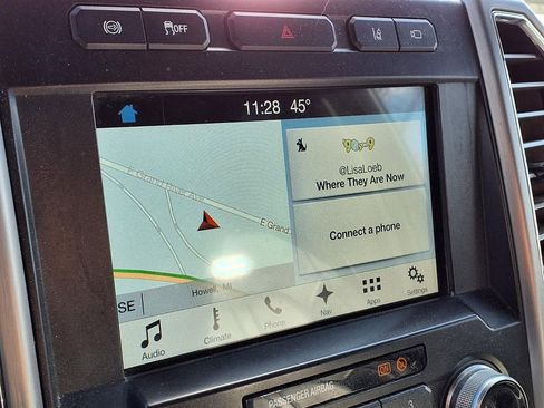 Used 2017 Ford F250 Platinum w/ Platinum Ultimate Package image 20