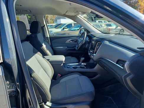 Used 2020 Chevrolet Traverse LT w/ Driver Confidence II Package image 21