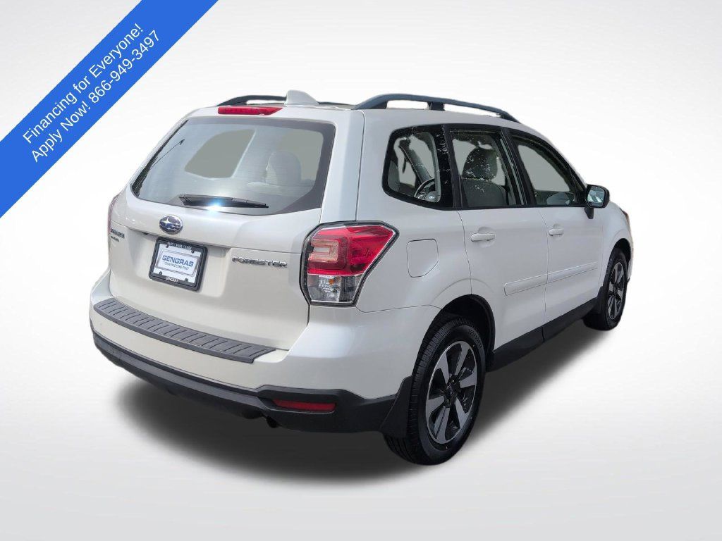 Used 2018 Subaru Forester 2.5i w/ Alloy Wheel Package AWD/4WD image 8