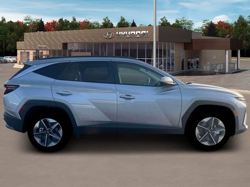 New 2026 Hyundai Tucson SEL AWD/4WD image 9