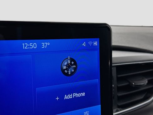 Used 2023 Ford Explorer XLT w/ Equipment Group 202A image 22