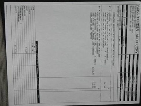 Used 2025 Toyota Corolla LE image 5