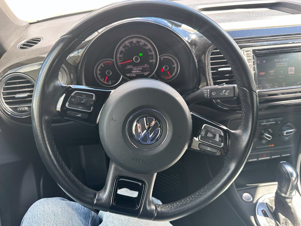 Used 2018 Volkswagen Beetle 2.0T S FWD image 11