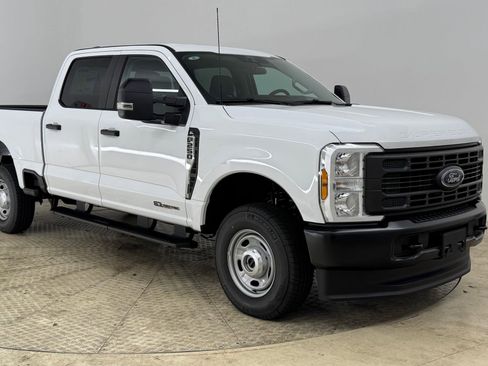 New 2026 Ford F250 XL image 7