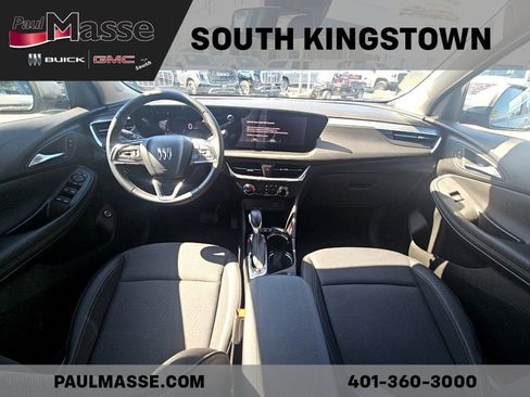 Used 2024 Buick Encore GX Preferred AWD/4WD image 15