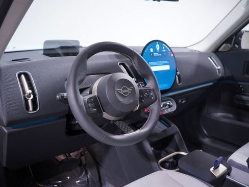 Used 2025 MINI Cooper Countryman S image 6