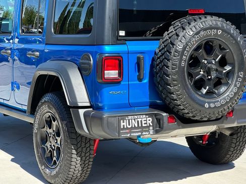 Used 2023 Jeep Wrangler Unlimited AWD/4WD image 5