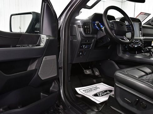 New 2025 Ford F150 XLT w/ Equipment Group 303A High image 18