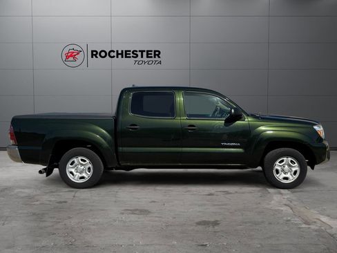 Used 2012 Toyota Tacoma 2WD Double Cab w/ SR5 Pkg image 6