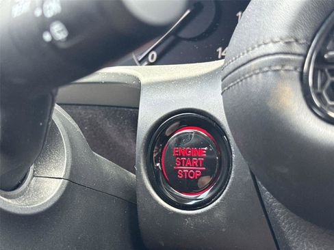 Used 2023 Honda HR-V LX image 31