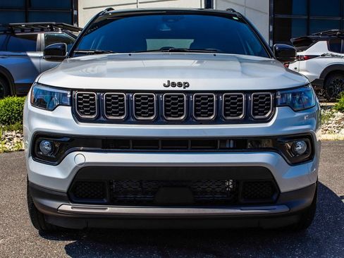 Used 2026 Jeep Compass Limited AWD/4WD image 2