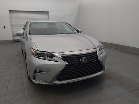Used 2017 Lexus ES 350 w/ Accessory Package 2 FWD image 13
