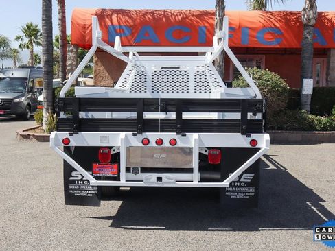 Used 2022 RAM 5500 Tradesman w/ Chrome Appearance Group image 7