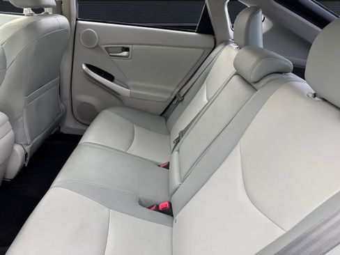 Used 2012 Toyota Prius Four image 14