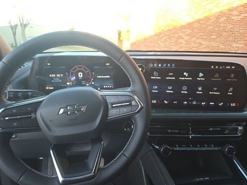 New 2026 Chevrolet Traverse LT w/ Midnight/Sport Edition image 13