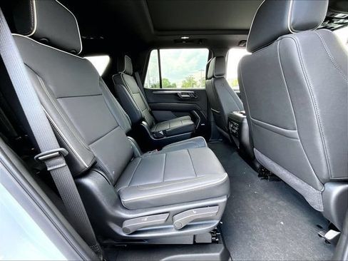 New 2026 Chevrolet Tahoe Premier w/ Sun And Tow Package AWD/4WD image 26