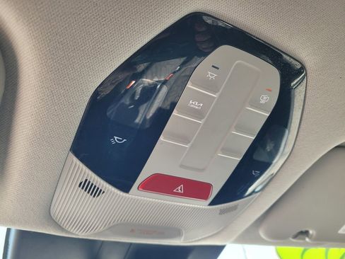 Used 2025 Kia K4 FWD image 19