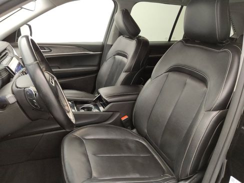 Used 2022 Jeep Grand Cherokee Limited RWD image 17